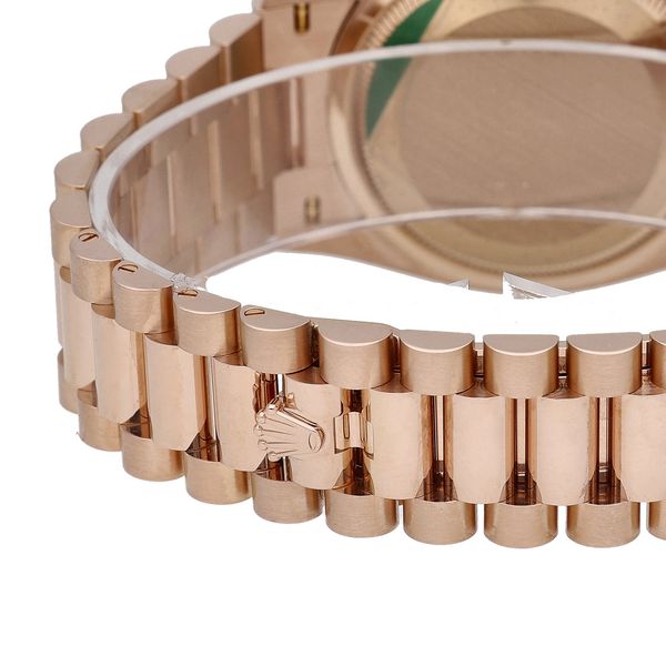 Rolex Day-Date 36 128235